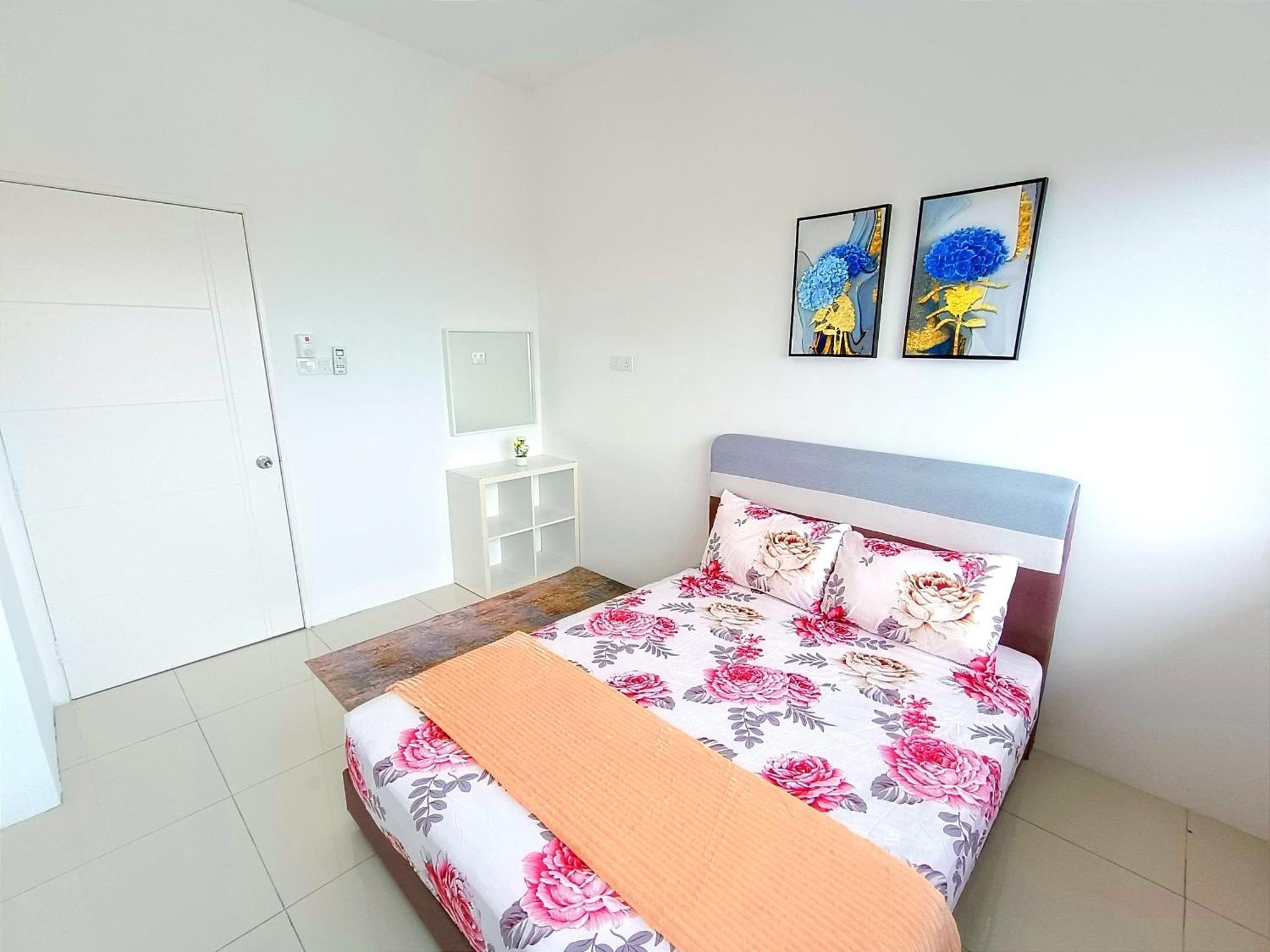 D'Luna Homestay Seaview I Sunrise View Kuala Terengganu Luaran gambar