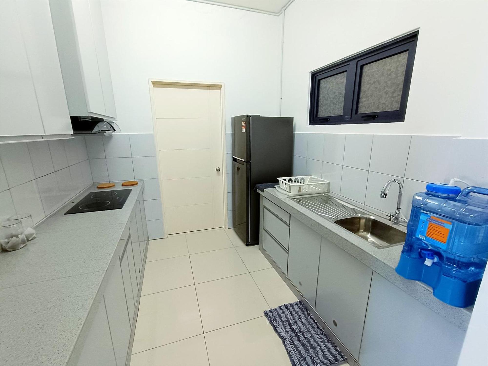 D'Luna Homestay Seaview I Sunrise View Kuala Terengganu Luaran gambar